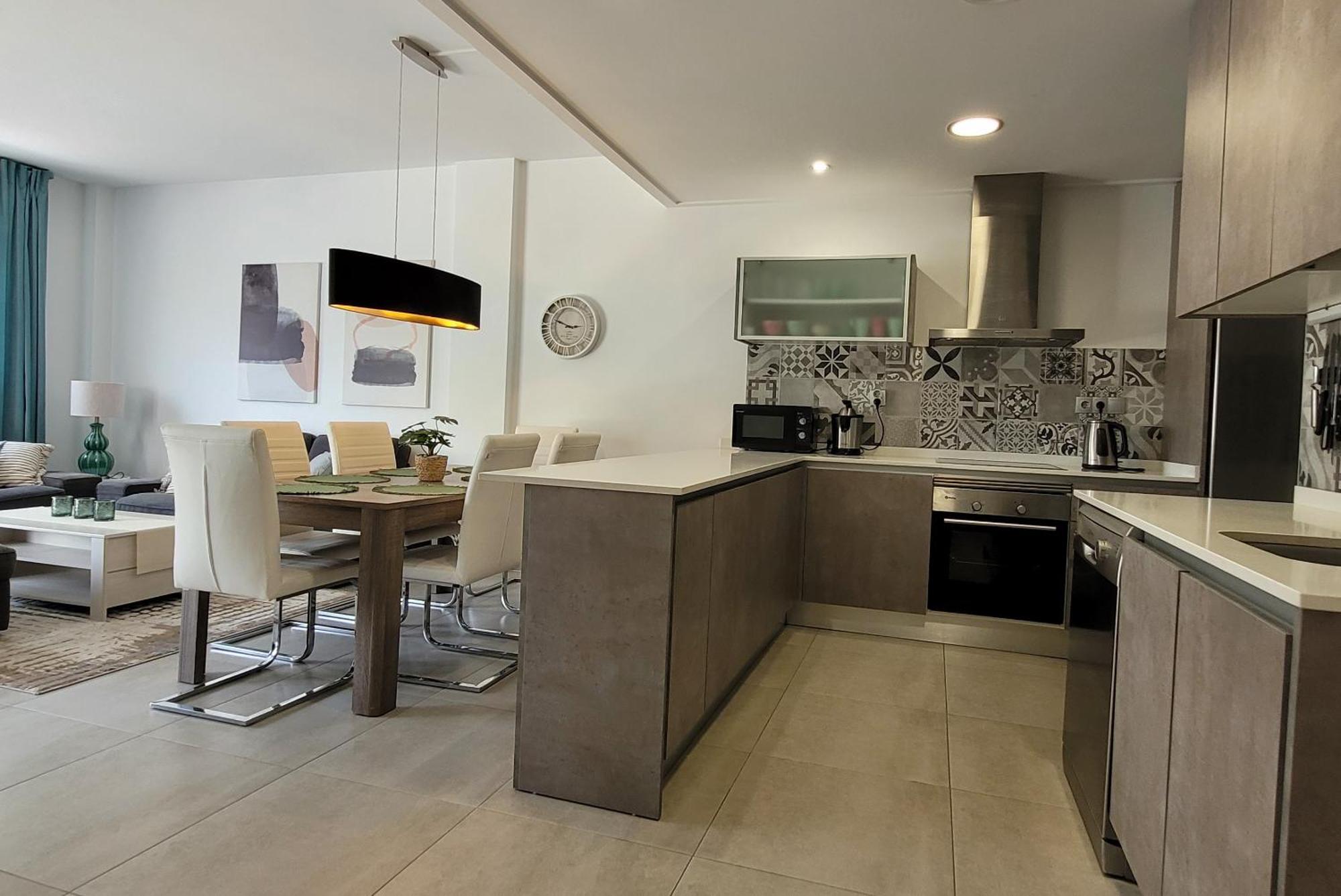 Апартаменти Pmt01 - Modern, Luxury With Heated Pool Торрев'єха Екстер'єр фото